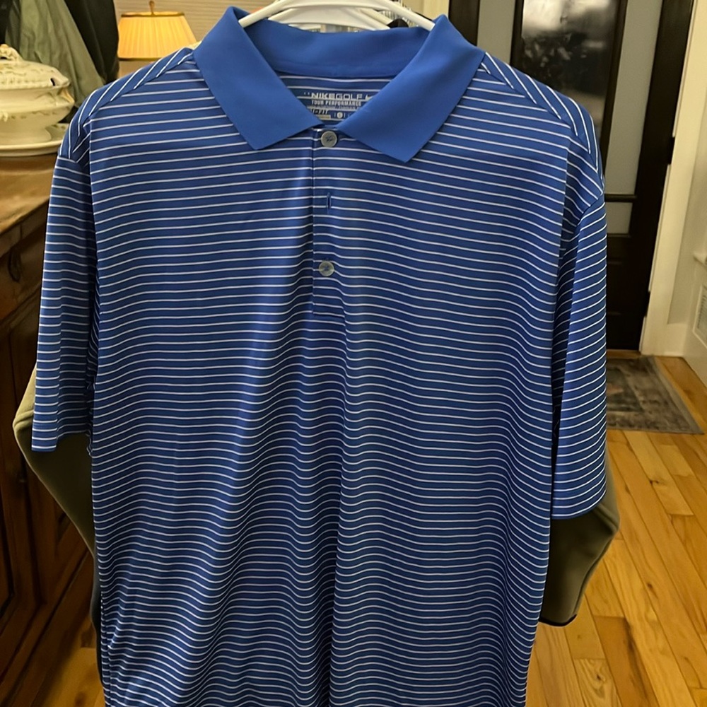Nike Golf dri fit like new size Large men polo